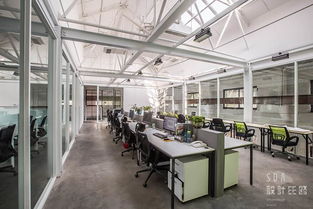 在機(jī)油罐里藏冰箱的老廠房做設(shè)計(jì) 筑焱設(shè)計(jì)的跨界創(chuàng)新體驗(yàn)